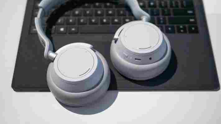 Hands-on: Microsoft’s Surface Headphones could be great, but I have questions