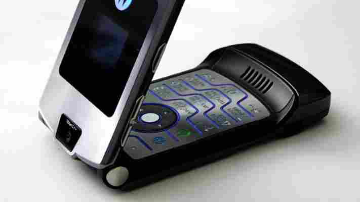 Flip-phone foldables might be the next big thing in gadgets this year