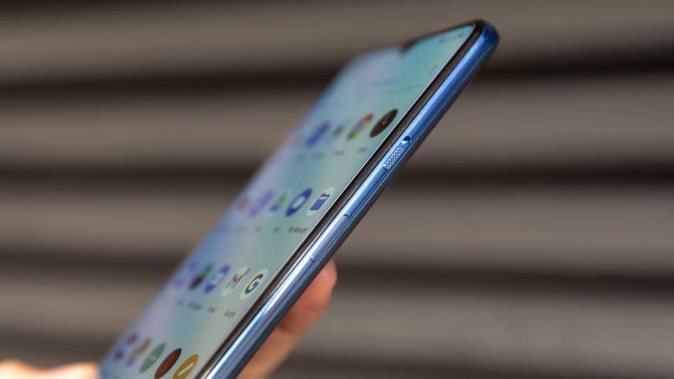 OnePlus 7T OnePlus 7T review: Plenty of potential, fundamentally flawed